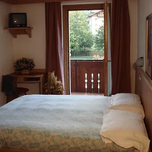 Casa Stefano E Lucia Aparthotel